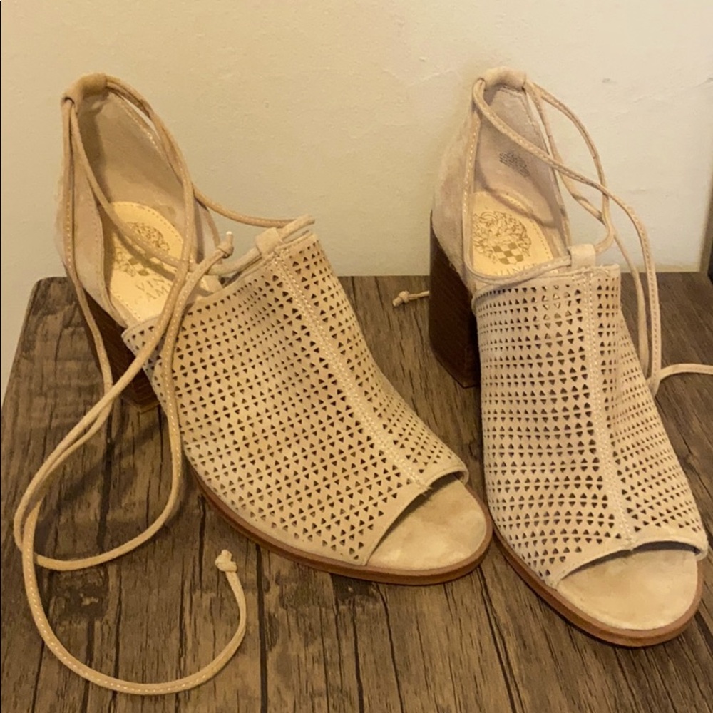 Vince Camuto Heels